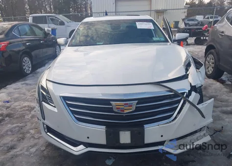 2017 Cadillac Ct6 Luxury z USA, uszkodzony, nr VIN 1G6KD5RS2HU135857